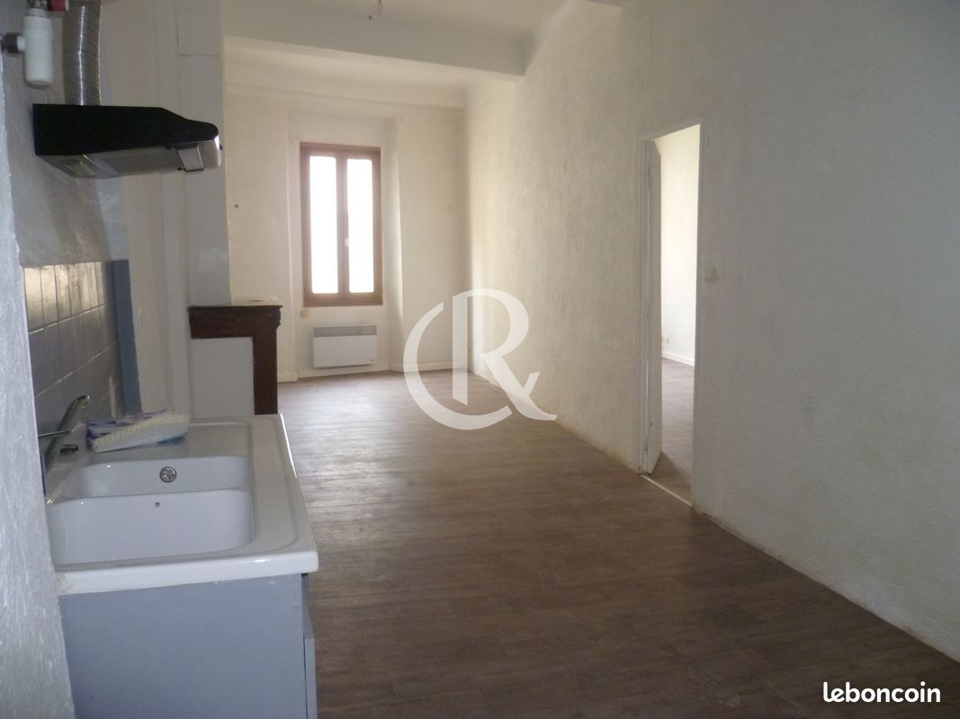 Appartement 2 pièces 53 m² · à Hyères · 53 m² · 632 €