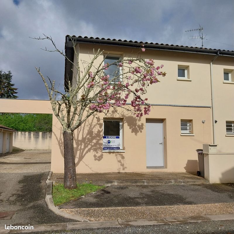 Maison 4 pièces 92 m² · à Abzac · 92 m² · 146 000 €