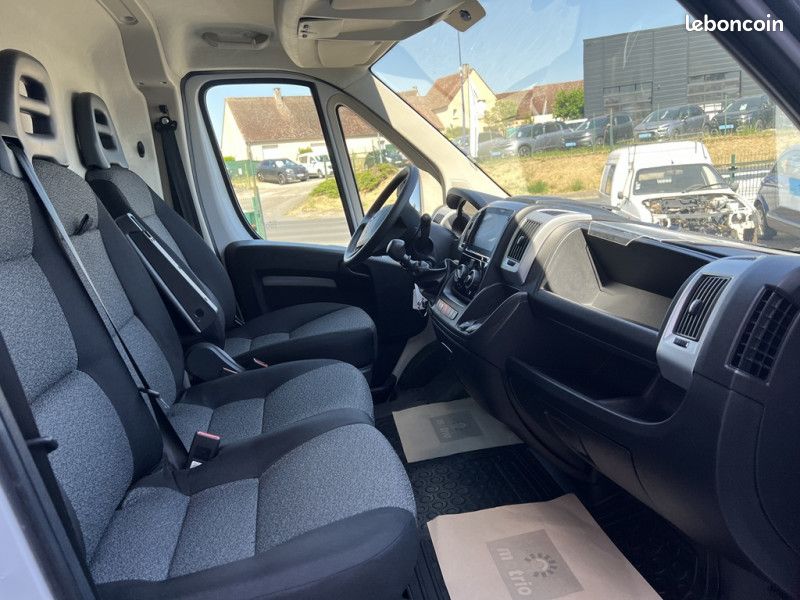 Fiat DUCATO FG VITRE 3.3 MH2 2.3 MULTIJET 120CH PRO LOUNGE VITRE (image 8)