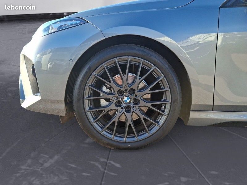 BMW Série 1 120 Steptronic M SPORT Iconic Glow Head-Up Alarmanlage Parking Plus (image 8)