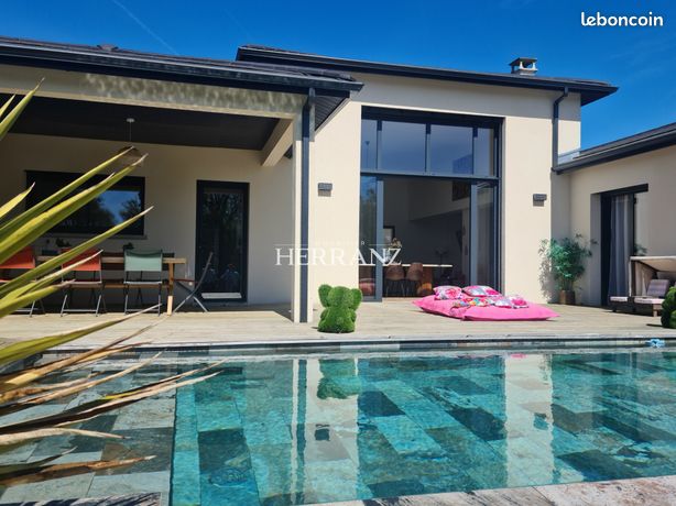 Villa 4 pièces 190 m²