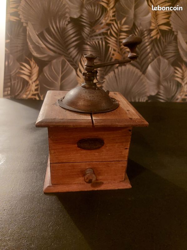 Moulin à café Peugeot Décoration