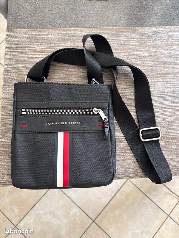 Sacoche tommy hilfiger (image 1)