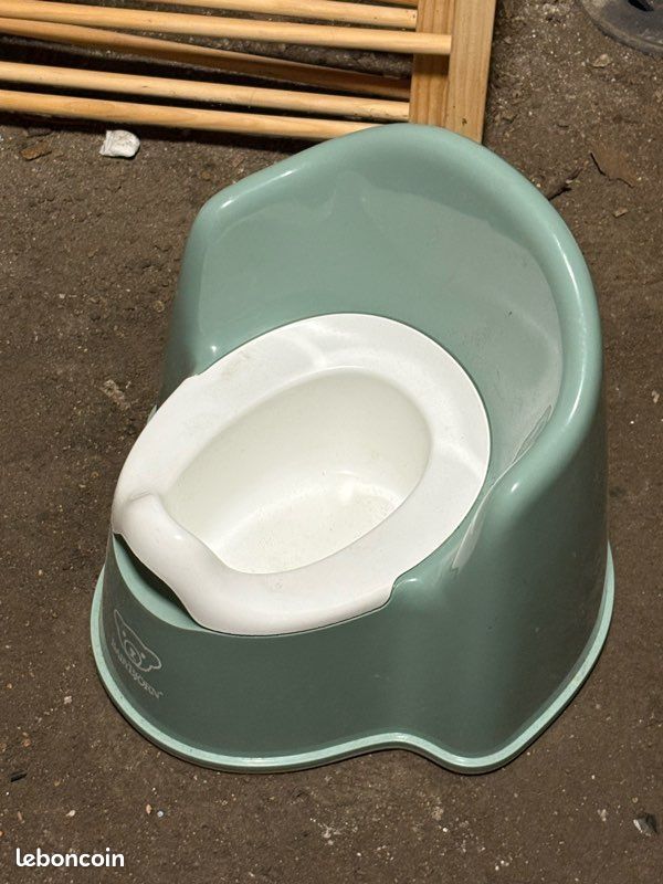 Kit enfant naissance et + : poubelle, parc, pot, réhausseur, baignoire… (image 4)