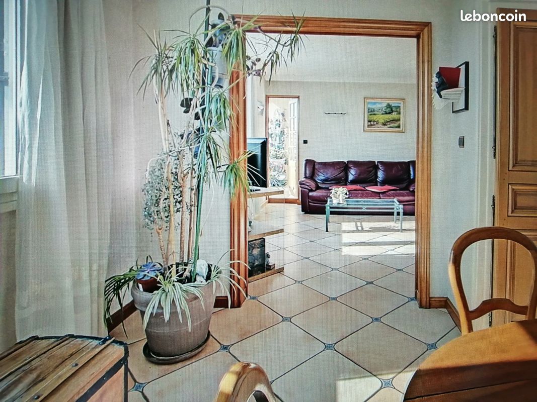 Appartement 5 pièces 79 m² · à Caluire-Et-Cuire · 79 m² · 280 000 €