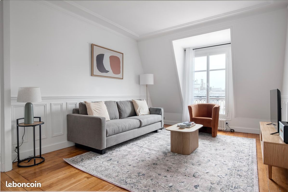 Appartement 5 pièces 100 m² · à Paris · 100 m² · 4 500 €