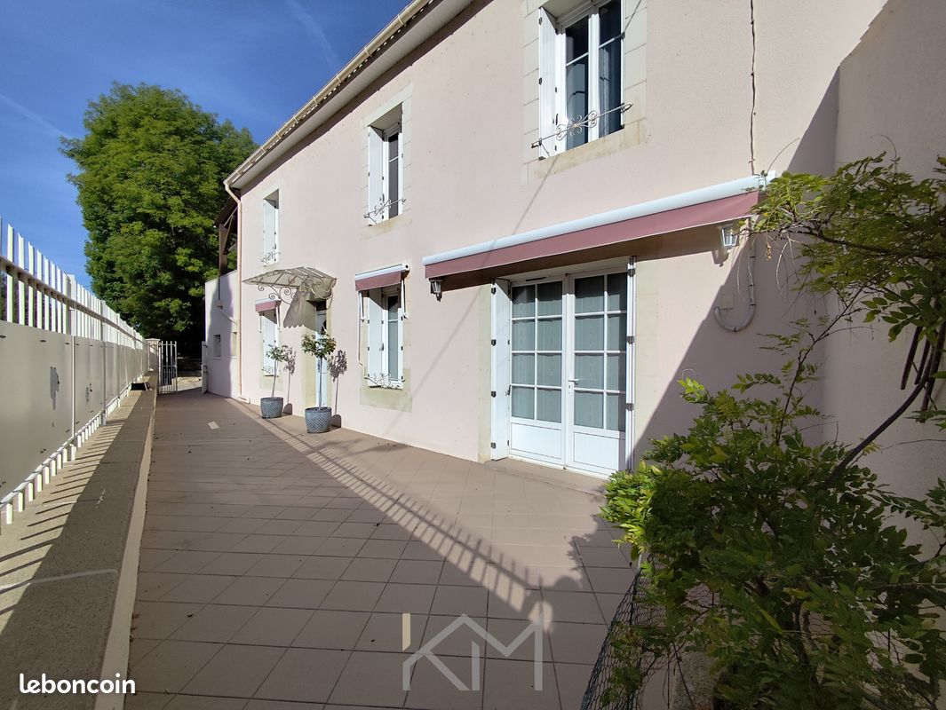Maison 5 pièces 151 m² · à Migné-Auxances · 151 m² · 273 000 €