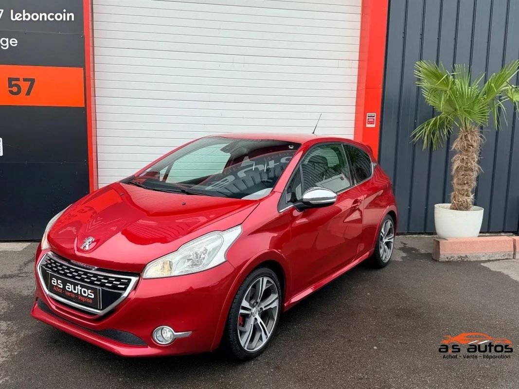 Peugeot 208 1.6 THP 200 GTI / GPS / CUIR / SPORT / (image 2)