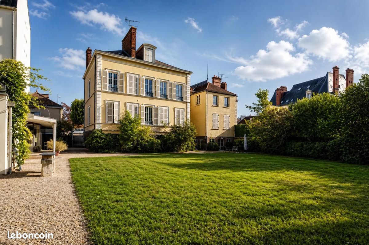 Appartement 3 pièces 163 m² · à Troyes · 163 m² · 375 000 €