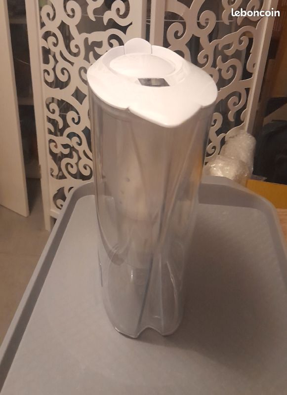 BRITA Carafe Filtrante Marella 2,4 l excellent état (image 3)