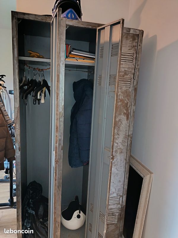 Vestiaire metallique (image 3)