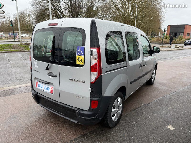 Renault Kangoo 1.5 dci 90ch TMPR 3 assises + 1 fauteuil ZEN (image 4)