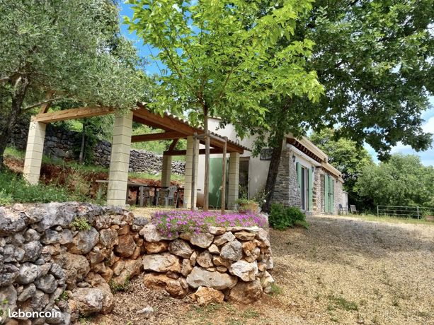 Mazet 2 pièces 33 m²