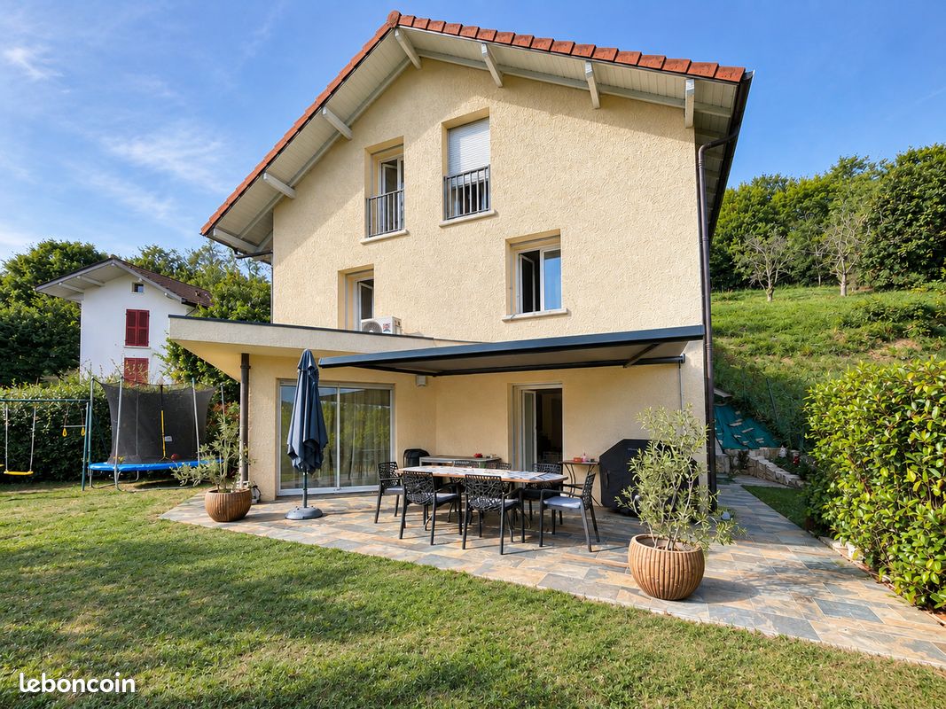 Maison 6 pièces 115 m² · à Tresserve · 115 m² · 630 000 €
