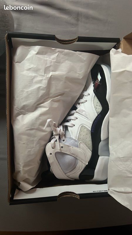 Jordan Jumpman (image 4)