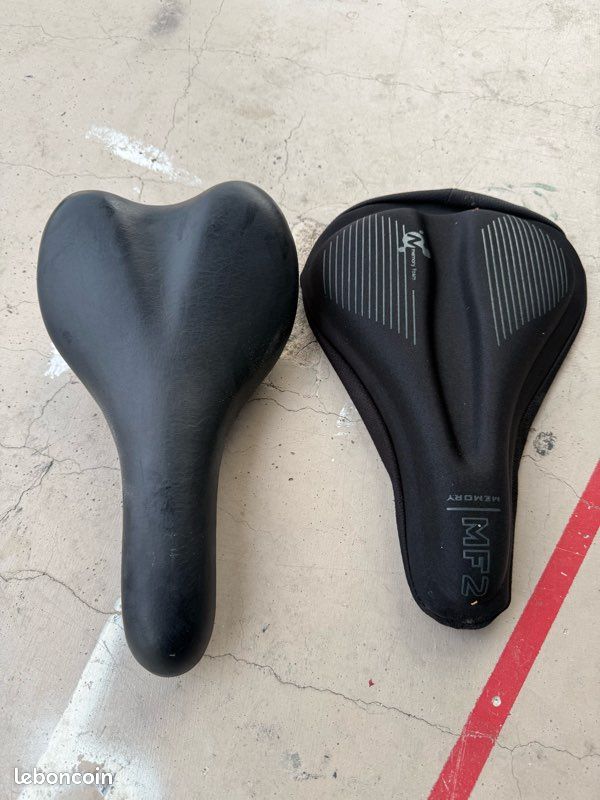Selle VTT d’origine Nakamura + couvre-selle mémoire de forme MF2 (image 1)