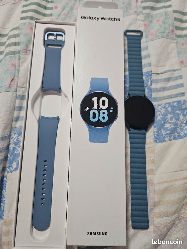 Montre galaxy watch5 bleu 44mm wifi (image 1)