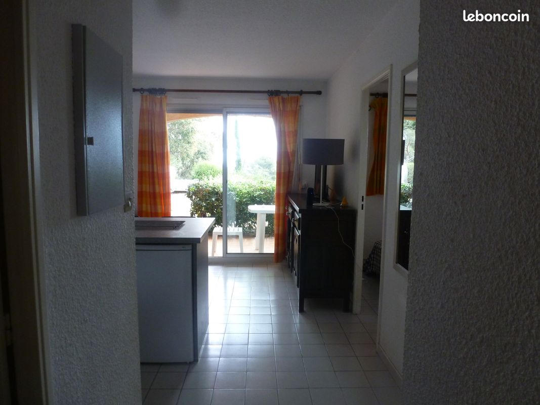 Appartement en rez de chaussée avec terrasse et vue mer (image 9)