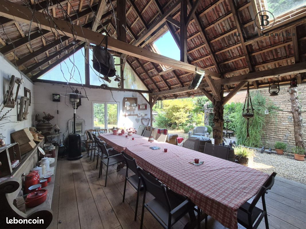 Propriété 7 pièces 161 m² (image 17)