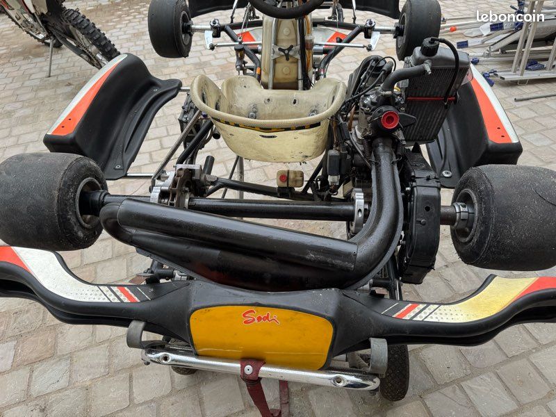 Karting Sodi Rotax Max 125 prêt à rouler + MyChron + lève-kart + pneus/jantes (image 6)