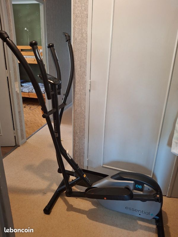 Vélo elyptique d'appartement très bon état (image 1)