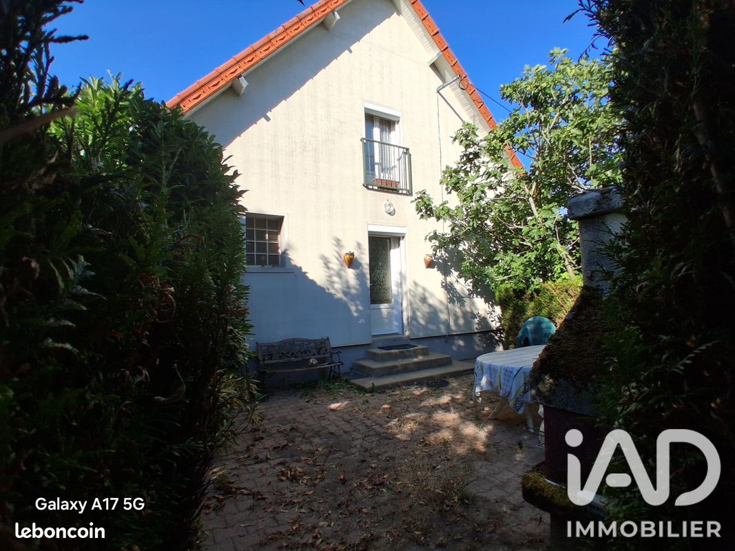Maison 5 pièces 115 m² · à Épinac · 115 m² · 125 000 €