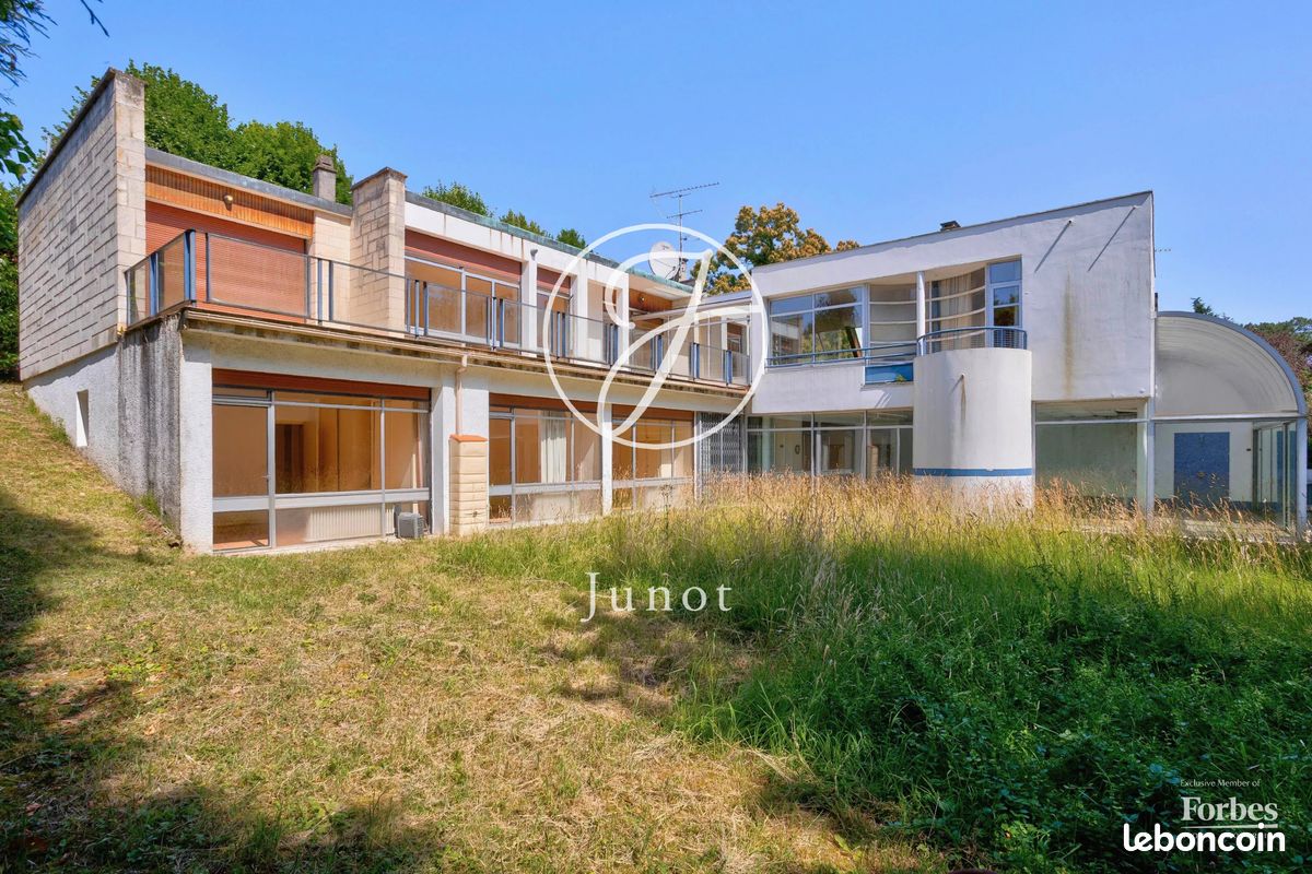 Maison 11 pièces 314 m² · à La Celle-Saint-Cloud · 314 m² · 1 450 000 €