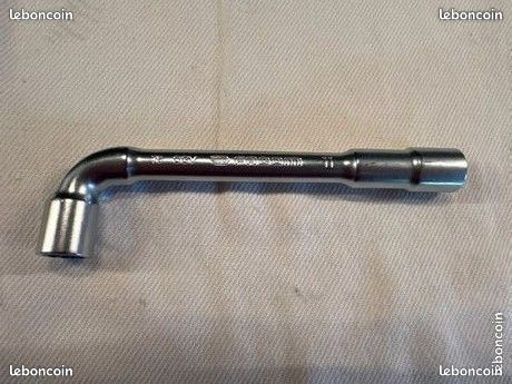 FACOM 76.11 Clé à pipe débouchée forgée 12 pans x 6 pans 11mm (image 1)