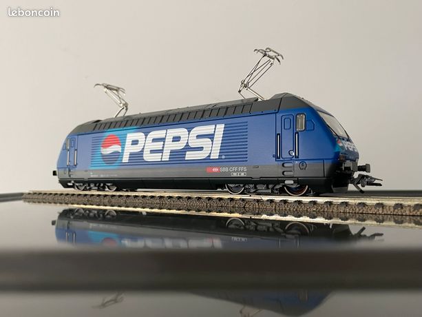 Locomotive Märklin 34633 - SBB CFF FFS Série 460 "Pepsi" - Digitale Delta - HO (Occasion)