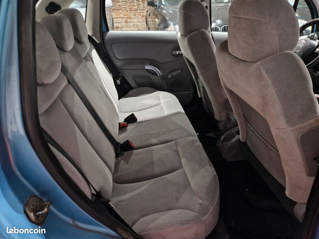 🔴CITROËN C3 1.4 HDI EXCLUSIVE 🔶️KIT DISTRIBUTION NEUF Am 2006 (image 5)