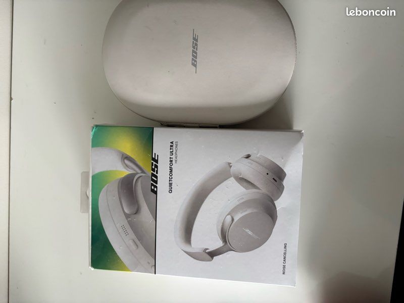 Écouteurs Bose Quietcomfort Ultra Blanc Fumé - Bluetooth IPX4