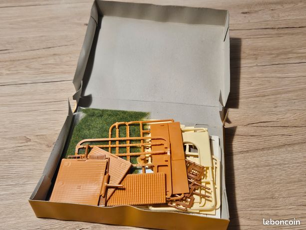 Maquette Jouef – Ferme Du Languedoc – 1/50 ? – Réf 104500 – NEUF