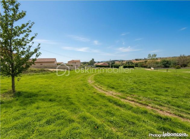 Terrain 1 000 m² Etables