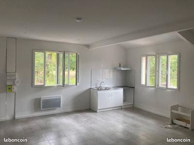 Maison 3 pièces 60 m² · à Cavignac · 60 m² · 780 €/mois