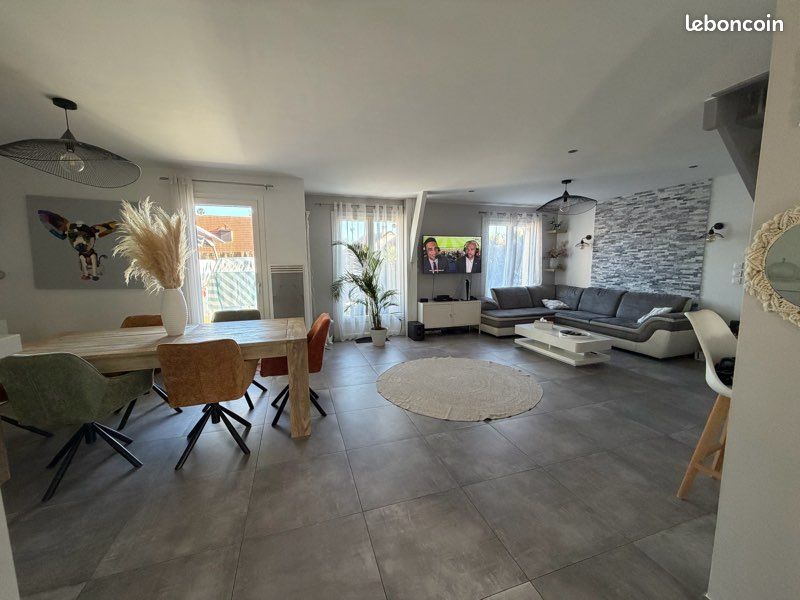 Maison 5 pièces 160 m² · à Saint-Pryvé-Saint-Mesmin · 160 m² · 359 000 €