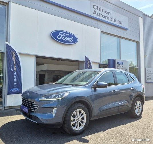 Ford Kuga FHEV 190cv Ethanol avec Attelage (image 1)