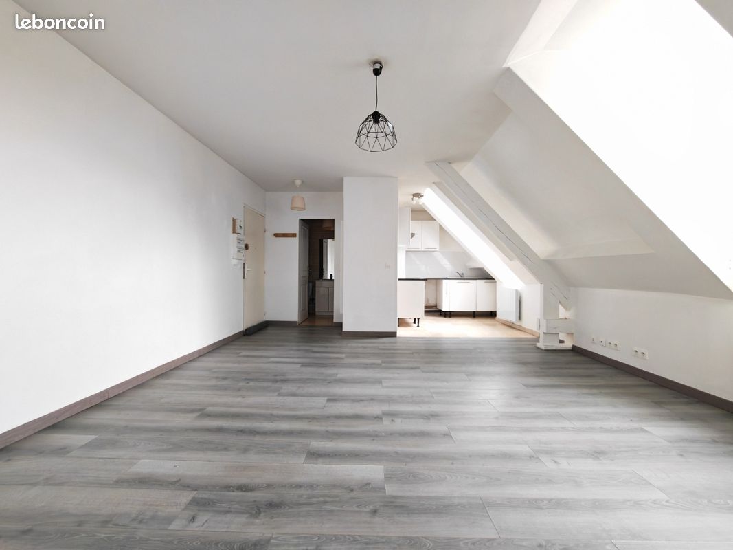 Appartement 2 pièces 38 m² · à Senlis · 38 m² · 800 €/mois