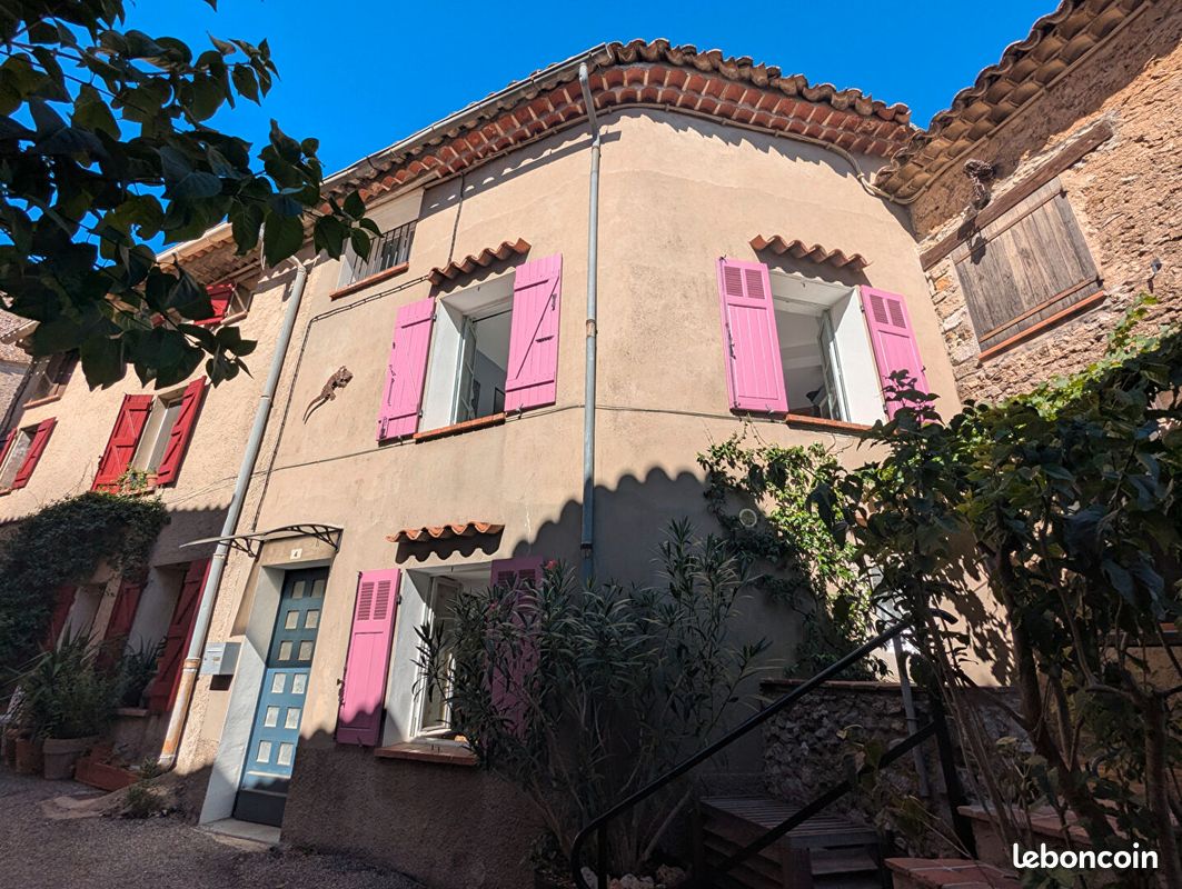 Maison 3 pièces 82 m² · à Sillans-la-Cascade · 82 m² · 168 000 €