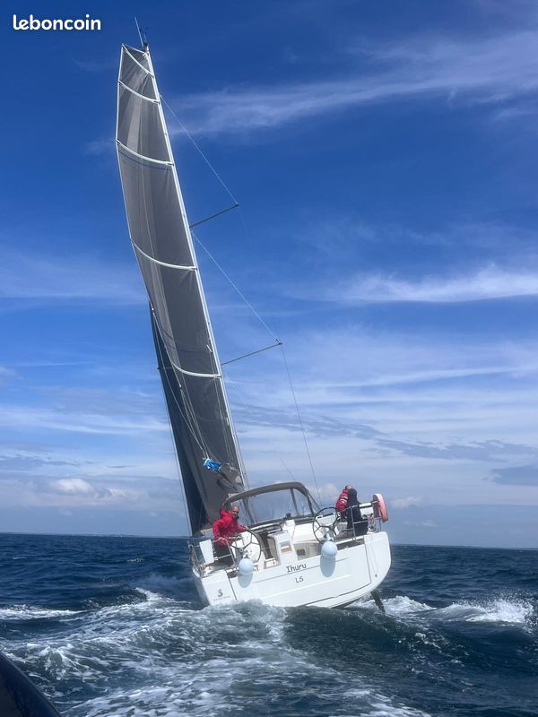 Bénéteau Océanis 37.1 First Line (image 4)