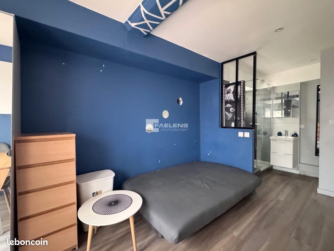 Appartement 1 pièce 15 m² · à Lille · 15 m² · 412 €