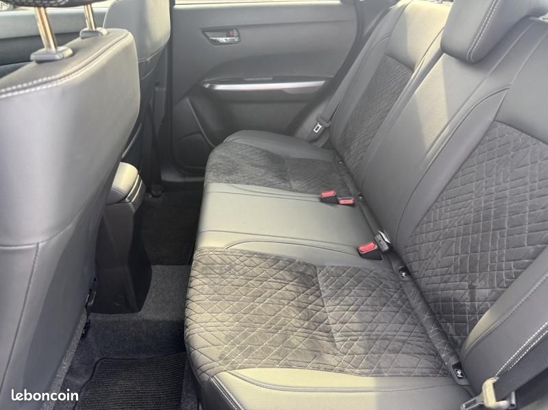 Suzuki Vitara 1.4 Boosterjet Hybrid 110ch Style Auto Allgrip MY25 (image 7)