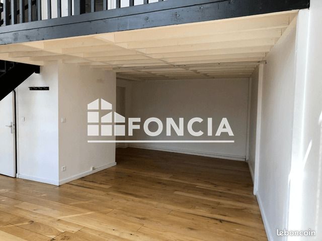 Appartement 3 pièces 100 m² · à Lille · 100 m² · 1 179 €