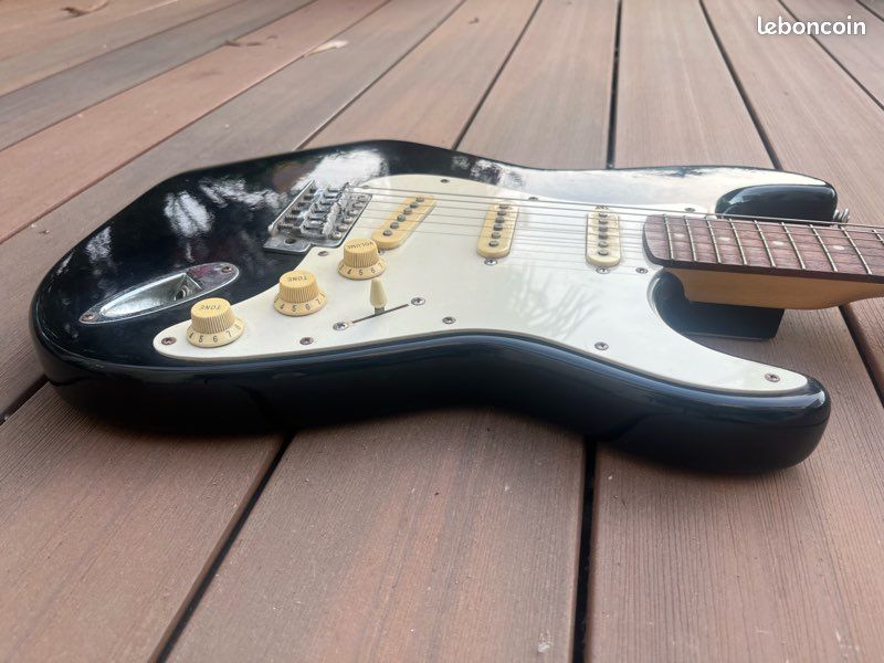 Guitare électrique Squier Stratocaster by Fender 1995 vintage Séries CN korea (image 10)