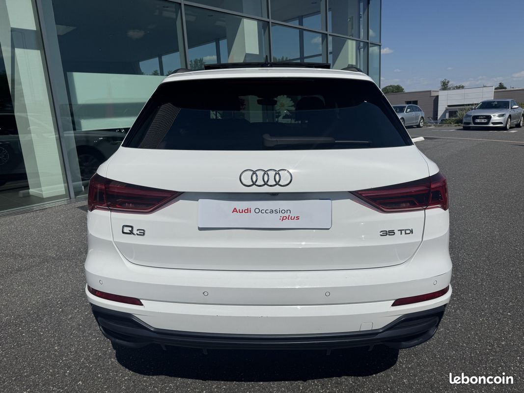 AUDI Q3 35 TDI 150 ch S tronic 7 S line (image 23)