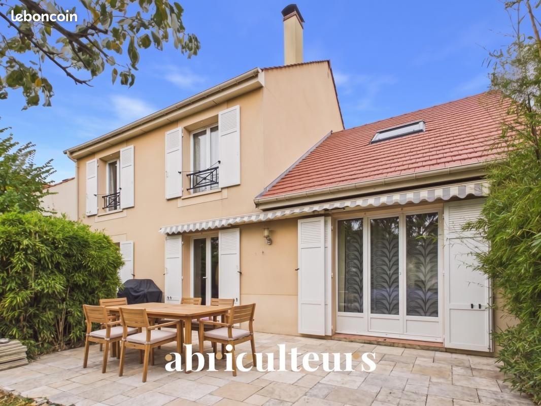 Maison 6 pièces 156 m² · à Argenteuil · 156 m² · 582 000 €
