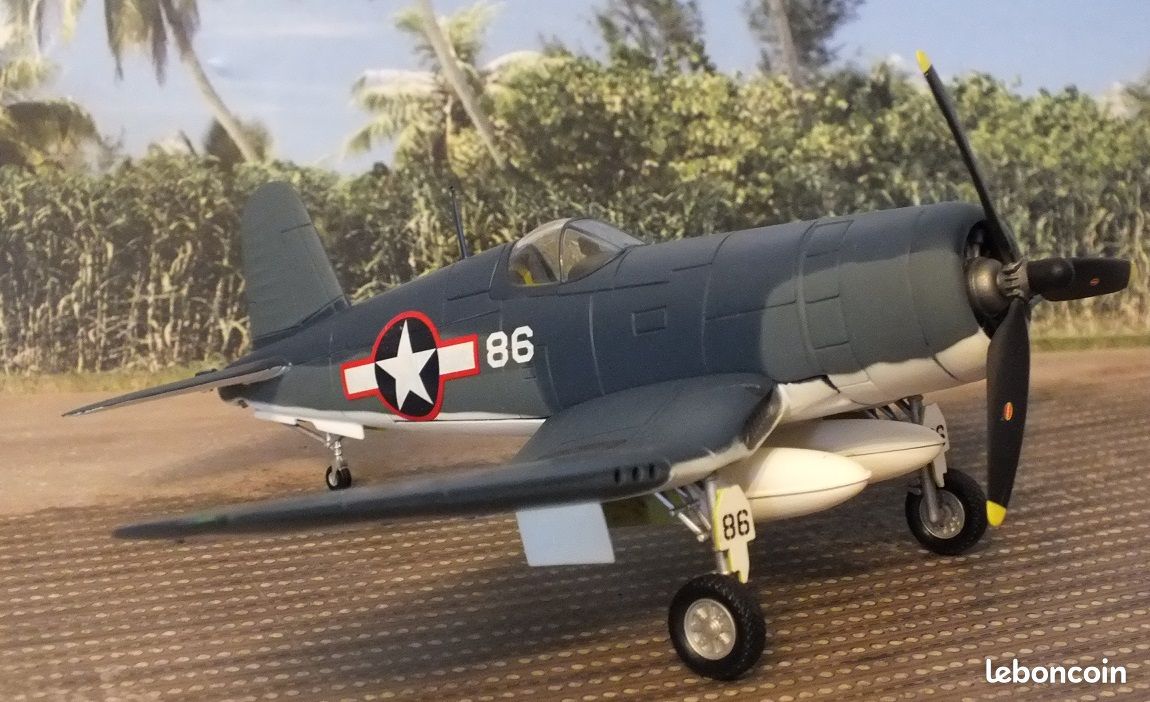 1/48 Franklin Mint Armour 98023 – F4U Corsair (Les Têtes Brulées) (image 4)