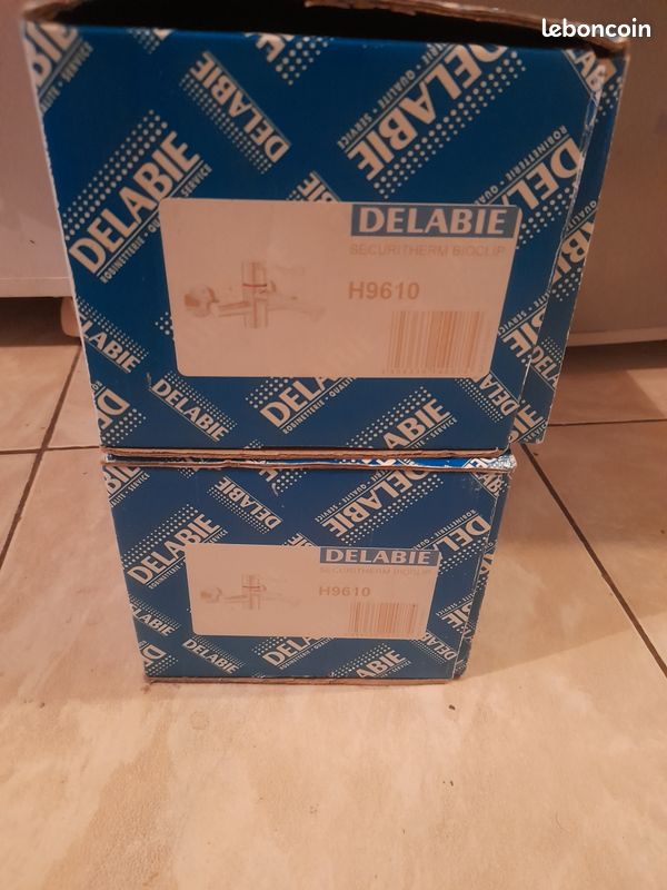 Mitigeur robinet Delabie H9610 thermostatique sequentiel mual (image 8)