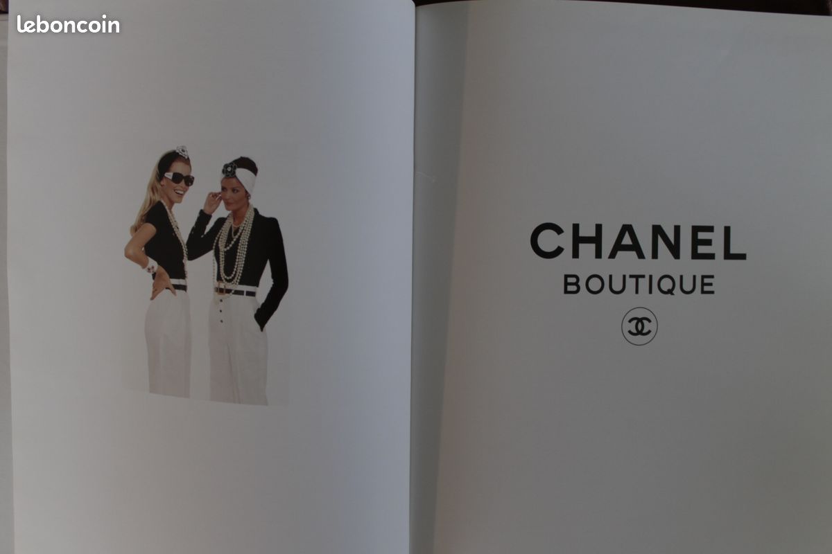 Catalogue chanel collection printemps-été 1995 - - Collection