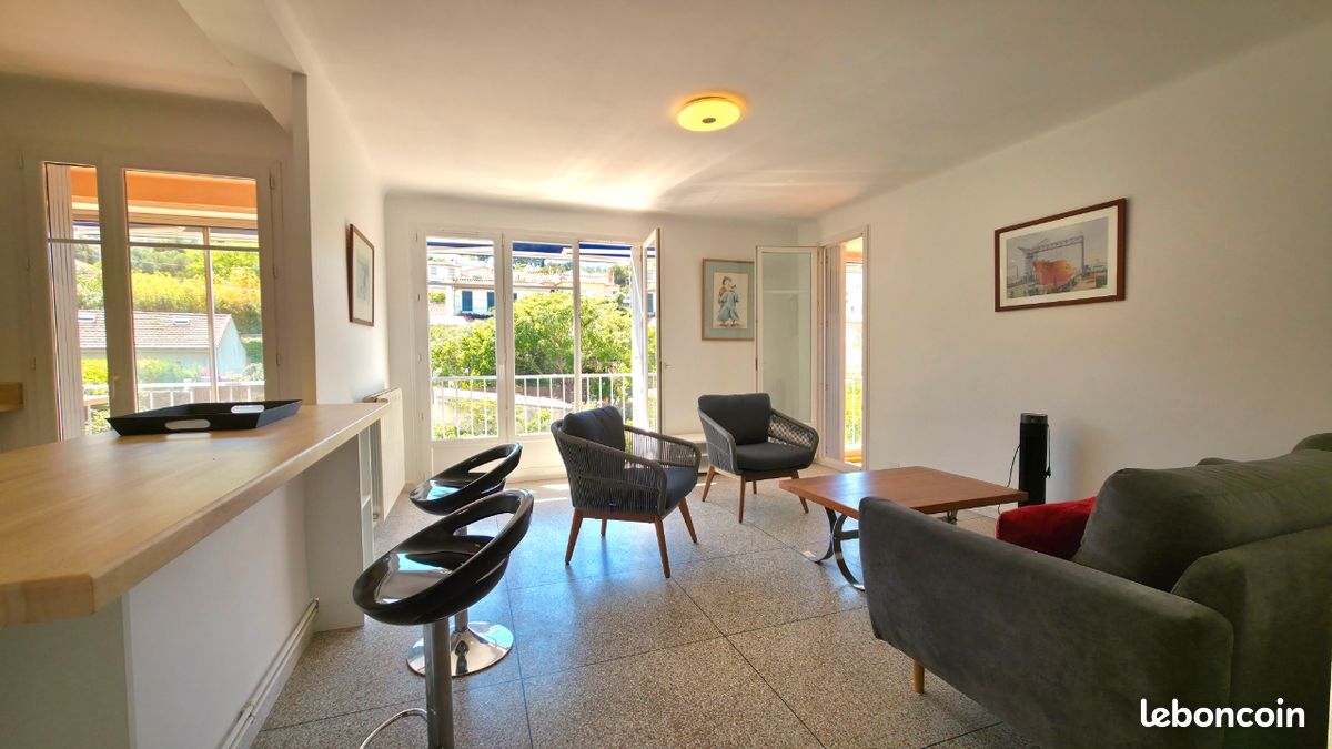 Parking 3 pièces 73 m² · à La Ciotat · 73 m² · 1 450 €/mois