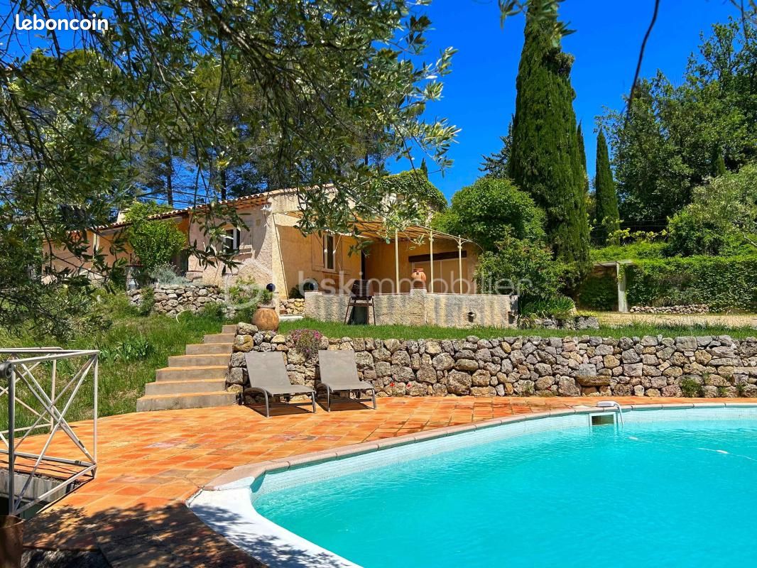 Maison 6 pièces 134 m² · à Lorgues · 134 m² · 1 700 €/mois